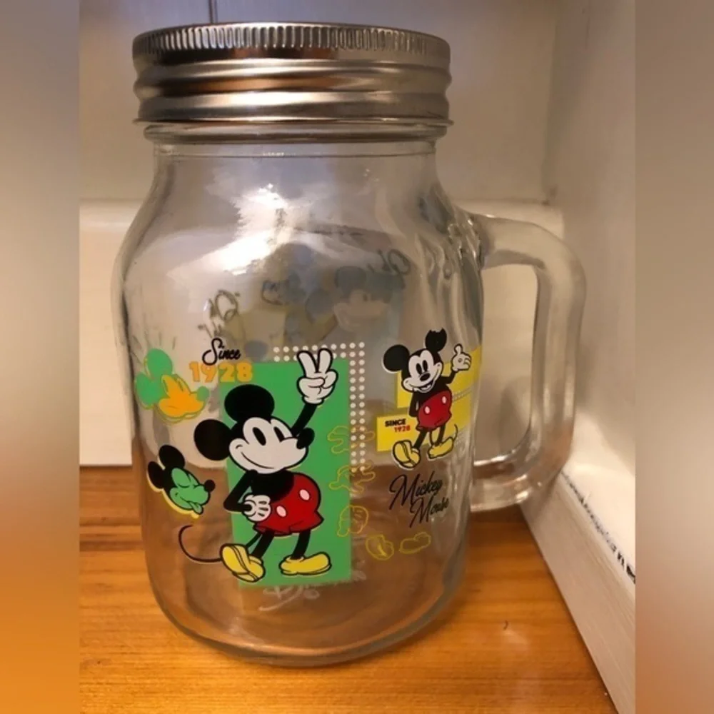 21 oz Minnie Mouse Glass Jar with Handle, Stainless Steel Lid, No straw